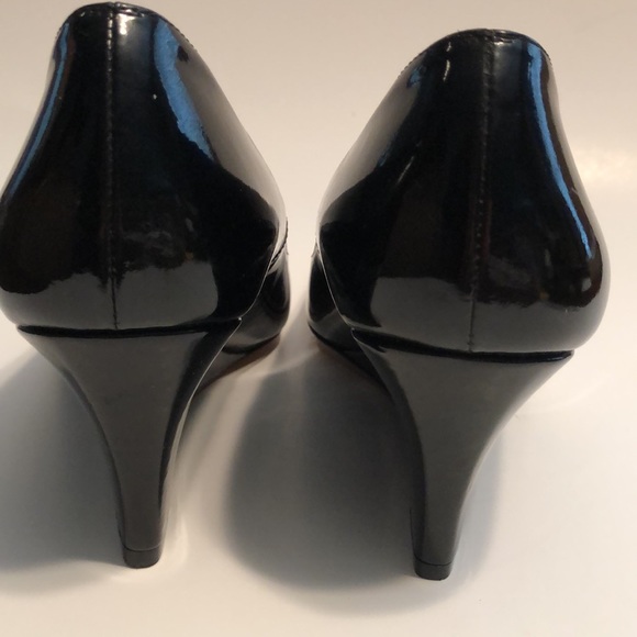 L. K. Bennett London Black Patient Leather Wedge Size 39 - Picture 4 of 9